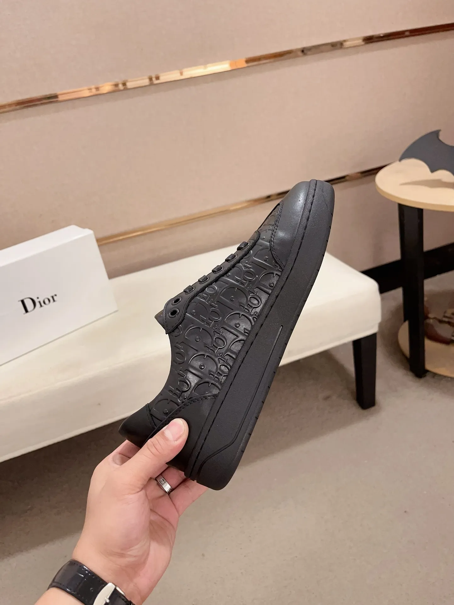 Men's shoes 💰: 400💰 [Dior·Dior] New casual sports style men's shoes, new spring and summer design, perfect workmanship, lace-up lazy style to create wardrobe quality, upper: imported first-layer cowhide, sheepskin lining is soft and comfortable, ultra-light TPU wear-resistant outsole, simple, versatile fashion men's shoes, excellent color code number 38--44 (45 is custom-made and non-returnable